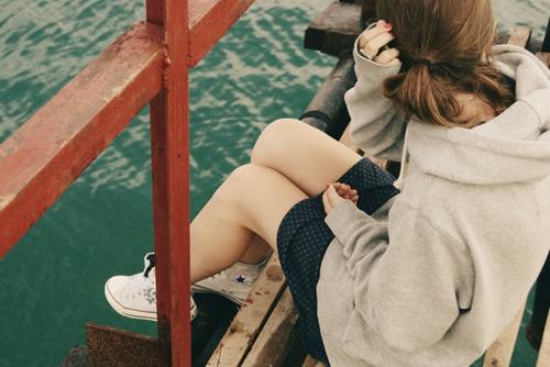 中年女人梦见别人打架:中年女人的梦境,当别人打架,自己却在承受 中年女人梦见别人打架:中年女人的梦境,当别人打架,自己却在承受