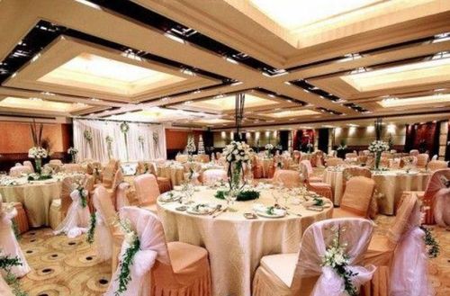 本溪结婚看吉日去哪家酒店:本溪结婚吉日指南,传统民俗与高端酒店的完美结合 本溪结婚看吉日去哪家酒店:本溪结婚吉日指南,传统民俗与高端酒店的完美结合