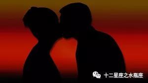 能让水瓶男着迷的女人:让水瓶男心动的6个核心特质,理性灵魂与诗意灵魂的完美共振 能让水瓶男着迷的女人:让水瓶男心动的6个核心特质,理性灵魂与诗意灵魂的完美共振