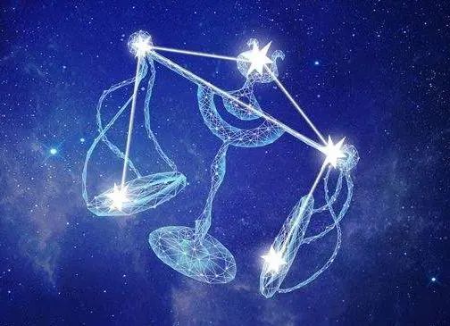 天秤座下周三运势：天秤座下周三运势，平衡与机遇并存，幸运日悄然降临！