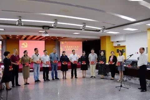 几号出生的金牛座命最好:揭秘金牛座最佳出生日期,命最好的人都在这一天!科学解读+运势指南 几号出生的金牛座命最好:揭秘金牛座最佳出生日期,命最好的人都在这一天!科学解读+运势指南