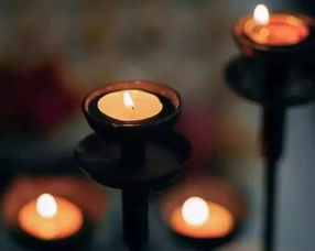 梦见烧香是什么预兆:梦见烧香是什么预兆?神秘梦境背后的深层含义 梦见烧香是什么预兆:梦见烧香是什么预兆?神秘梦境背后的深层含义