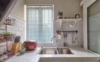 《在姨母家的客厅》中字(厨房激战5中文版) 《在姨母家的客厅》中字(厨房激战5中文版)