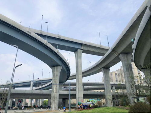 《地下室》未删全文笔趣阁(地下室免费阅读)