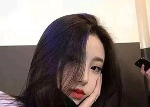 十二星座女喜欢被吻哪:十二星座女最上瘾的亲密度密码,从额头到锁骨的专属吻法指南 十二星座女喜欢被吻哪:十二星座女最上瘾的亲密度密码,从额头到锁骨的专属吻法指南