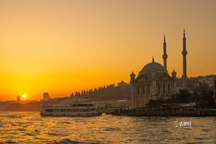 伊斯坦布尔时间:时间的交错,伊斯坦布尔的古老与现代 伊斯坦布尔时间:时间的交错,伊斯坦布尔的古老与现代