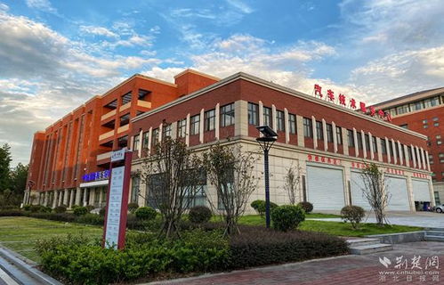 黄冈职业技术学院(黄冈职业技术学院升本)