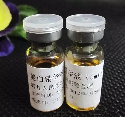 肝素钠尿囊素乳膏:肝素钠尿囊素乳膏,修复肌肤的秘密武器 肝素钠尿囊素乳膏:肝素钠尿囊素乳膏,修复肌肤的秘密武器