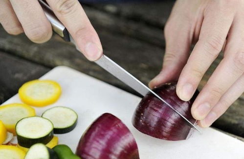 一招降血压永不复发洋葱:一招降血压永不复发?洋葱竟有神奇妙用! 一招降血压永不复发洋葱:一招降血压永不复发?洋葱竟有神奇妙用!