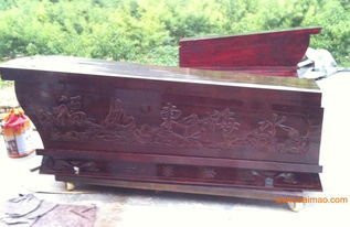 梦见骨灰盒下葬是什么征兆:梦见骨灰盒下葬是什么征兆?从科学与传统文化角度解析 梦见骨灰盒下葬是什么征兆:梦见骨灰盒下葬是什么征兆?从科学与传统文化角度解析