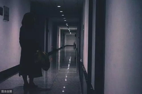 水瓶男开始走心的表现:当水瓶男的理性外壳裂开缝隙,7个细节暴露他真正动心的瞬间 水瓶男开始走心的表现:当水瓶男的理性外壳裂开缝隙,7个细节暴露他真正动心的瞬间