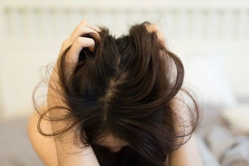 梦见自己掉头发吉兆:梦见自己掉头发是吉兆?传统文化与心理学解读告诉你未来机遇 梦见自己掉头发吉兆:梦见自己掉头发是吉兆?传统文化与心理学解读告诉你未来机遇