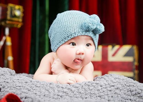 新生婴儿免费取名字大全:新生儿免费取名字大全,100个寓意美好、朗朗上口的名字推荐与取名指南