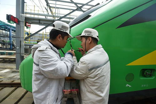 铁路专科生一辈子都是工人吗（铁路专科出来只能当工人吗）