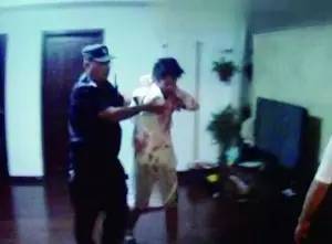 女人梦见家里进小偷：梦中惊魂，女人梦见家里进小偷的心理解读