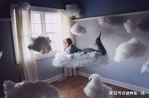 做梦梦见大蛇是好事还是坏事:做梦梦见大蛇,是吉兆还是凶兆?从文化与心理学角度解析梦境中的大蛇意象