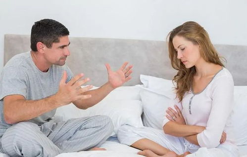 天蝎男在床上爱你的表现:天蝎男在床上爱你的表现,7个细节让你读懂他的深情与忠诚