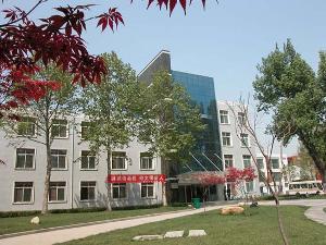 西安建筑科技大学华清学院(西安建筑科技大学华清学院校长)