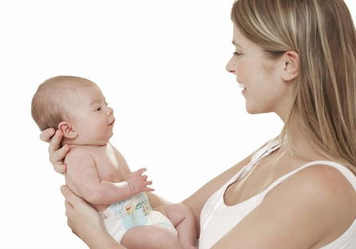 坐月子一个月不戴胸罩吗:产后坐月子戴胸罩吗?一个月不戴行不行?