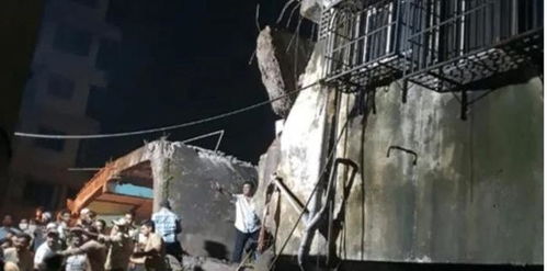 梦见棺材和送葬的人：棺材与送葬的人，梦中隐喻的生死启示