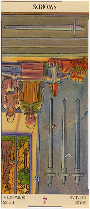 爱情塔罗牌和普通塔罗牌：爱情塔罗牌 vs.普通塔罗牌，一场心灵的浪漫邂逅