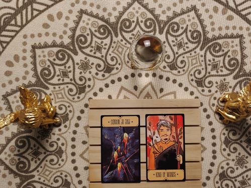 神秘塔罗牌和爱情塔罗牌：神秘塔罗牌与爱情塔罗牌，探索命运的浪漫密码