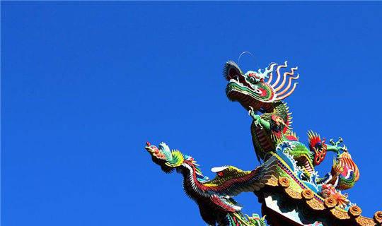 88年属龙的是什么命:1988年属龙人命运解析,性格特质与人生机遇全指南