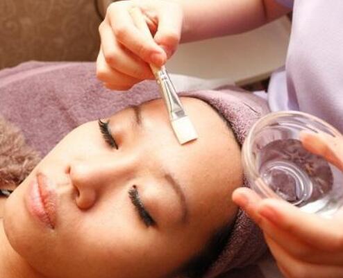 怎么把痘印消除:彻底告别痘印困扰!这5步科学祛痘印方案,你值得拥有