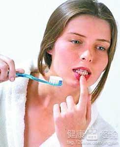 美白牙齿的方法有哪些:牙齿美白方法大揭秘,告别黄牙,自信微笑 美白牙齿的方法有哪些:牙齿美白方法大揭秘,告别黄牙,自信微笑