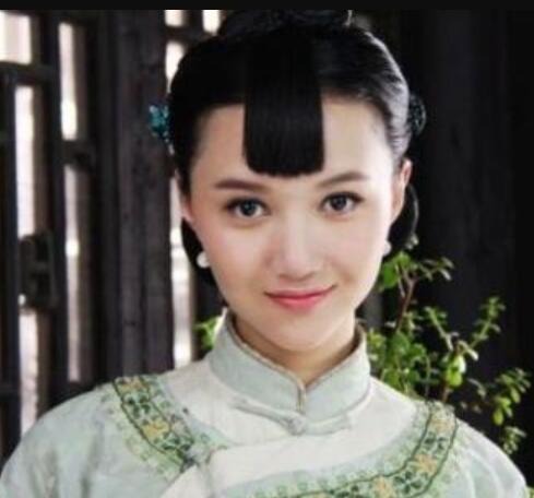 杜十娘给丫鬟测试姻缘:琵琶骨上的姻缘谶语 杜十娘给丫鬟测试姻缘:琵琶骨上的姻缘谶语