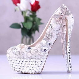 十二星座的公主鞋:十二星座童话,每双公主鞋都藏着一颗星球的命运密码 十二星座的公主鞋:十二星座童话,每双公主鞋都藏着一颗星球的命运密码