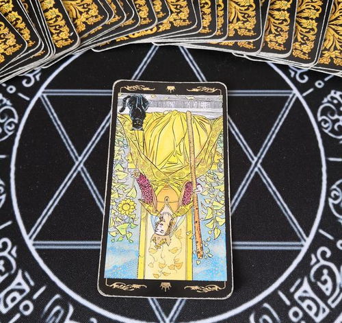 神秘塔罗牌是塔罗牌吗:神秘塔罗牌,塔罗牌的变体还是另类玄学?