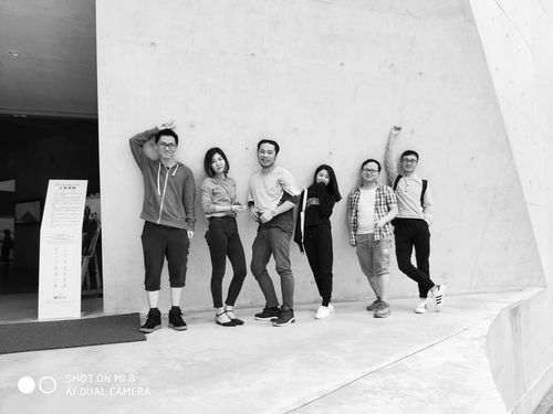 8月25日男生性格:8月25日出生的男生,理性与感性的平衡者