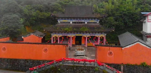 当阳玉泉寺求姻缘拜哪个:当阳玉泉寺求姻缘秘境,拜哪个神位更灵验? 当阳玉泉寺求姻缘拜哪个:当阳玉泉寺求姻缘秘境,拜哪个神位更灵验?