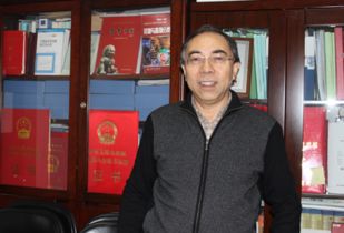 濠亮环球(08118):梁子盈获委任为独立非执行董事