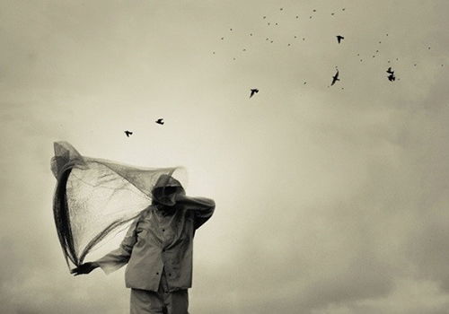 做梦梦见死人和我说话：梦里与逝者对话，那些说不清道不明的神秘体验