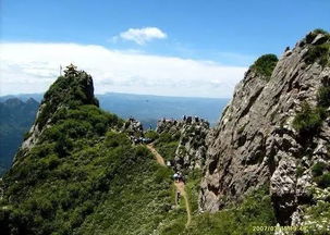 莲花山求姻缘怎么求：莲花山求姻缘的神秘传说与求法指南