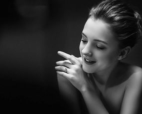 已婚女人梦见孕妇：已婚女人梦见孕妇，潜意识中的情感与心理暗示