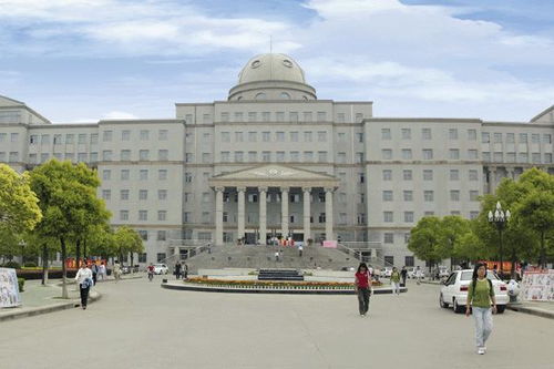 长江大学是一本还是二本（武汉长江大学是一本还是二本）