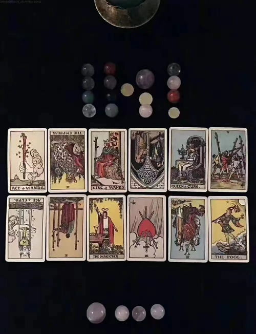 塔罗牌占卜圆形塔罗牌：神秘力量，圆形塔罗牌占卜的深层解读与使用指南