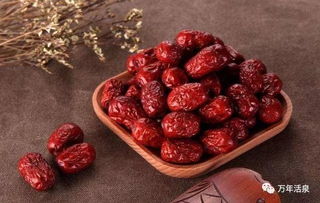 血藤的功效与作用：血藤，传统中医宝库中的养生良药