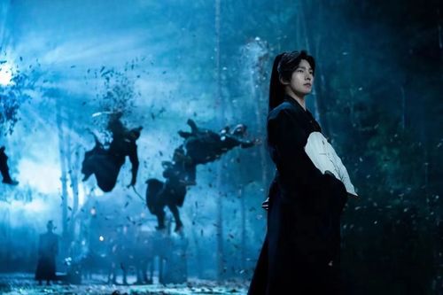 姻缘挥着翅膀的大狼灰：挥舞翅膀的姻缘，大狼灰的奇幻奇遇