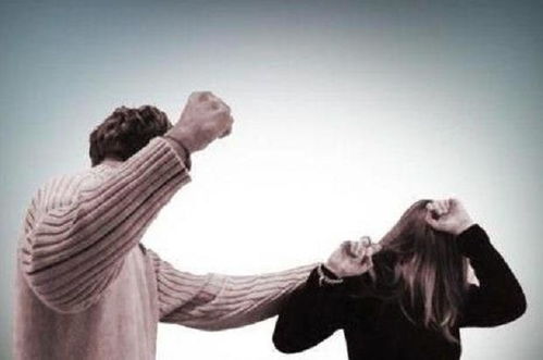 梦见别人打架的场面我在看：梦中旁观打架，解析你未曾参与的冲突