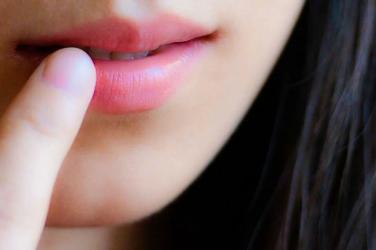 嘴巴上火起泡溃烂怎么快速消除:嘴巴上火起泡溃烂怎么快速消除?告别口腔溃疡的实用指南 嘴巴上火起泡溃烂怎么快速消除:嘴巴上火起泡溃烂怎么快速消除?告别口腔溃疡的实用指南