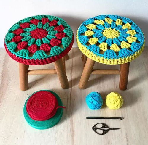 my编织的网：我有一张网，是用麻绳编织的，粗糙的网线，网眼漏进阳光，也漏进灰尘。这网是祖上传下来的，据说是用来捕鱼的。但我从未用它捕过鱼，只是时常把它挂起来，任它在风中摇晃，仿佛在嘲笑我的无所事事