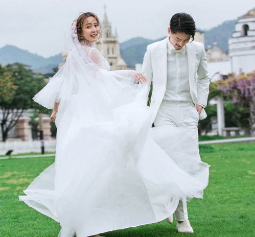 不是黄道吉日结婚会咋样：不是黄道吉日结婚会咋样？当爱情不再被日子束缚