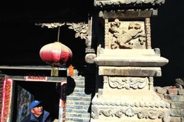 延安那个庙求姻缘很灵：延安那个庙求姻缘很灵！民间千百年来信众无数，求得美满姻缘的比比皆是！