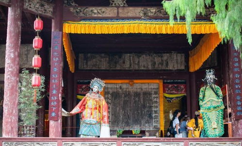 延安那个庙求姻缘很灵：延安那个庙求姻缘很灵！民间千百年来信众无数，求得美满姻缘的比比皆是！