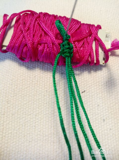 自古姻缘两家情是什么：红绳系千丝