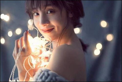 天秤女和巨蟹男配对：天秤女与巨蟹男的星座配对，优雅与温暖的灵魂共舞